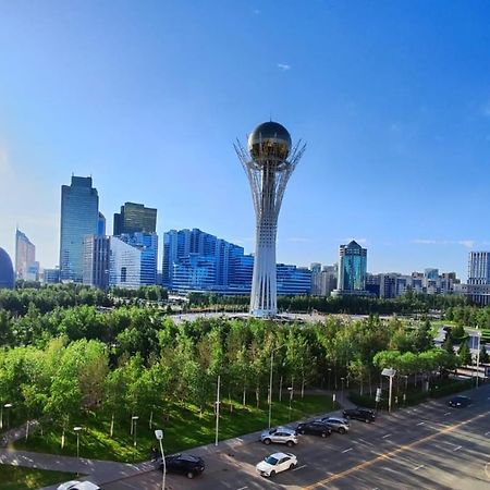 36 3Х Комн Кв На 1-8 Человек С Шикарным Видом На Байтерек Astana Exterior foto
